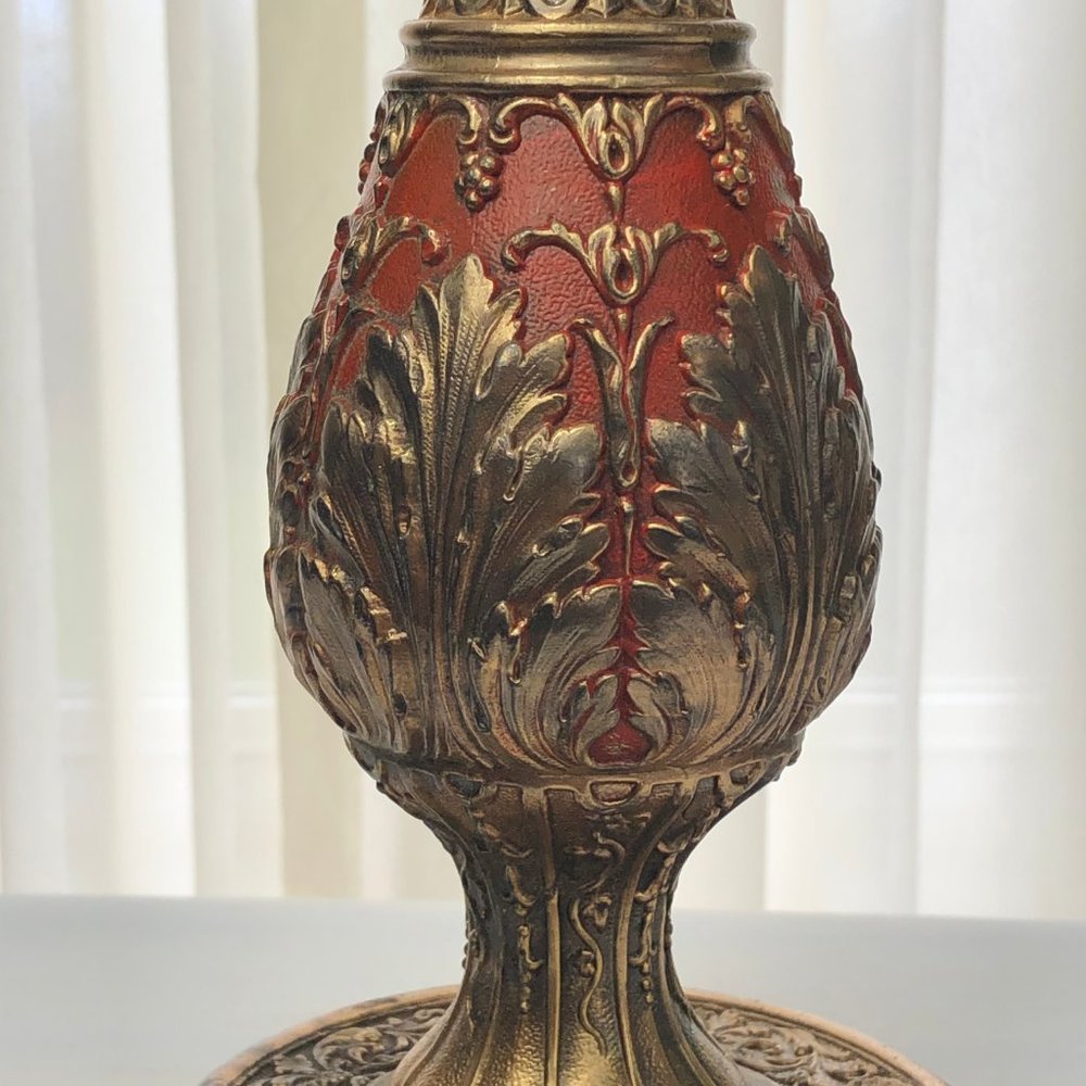 Beautiful & Ornate Antique Table/Desk Lamp